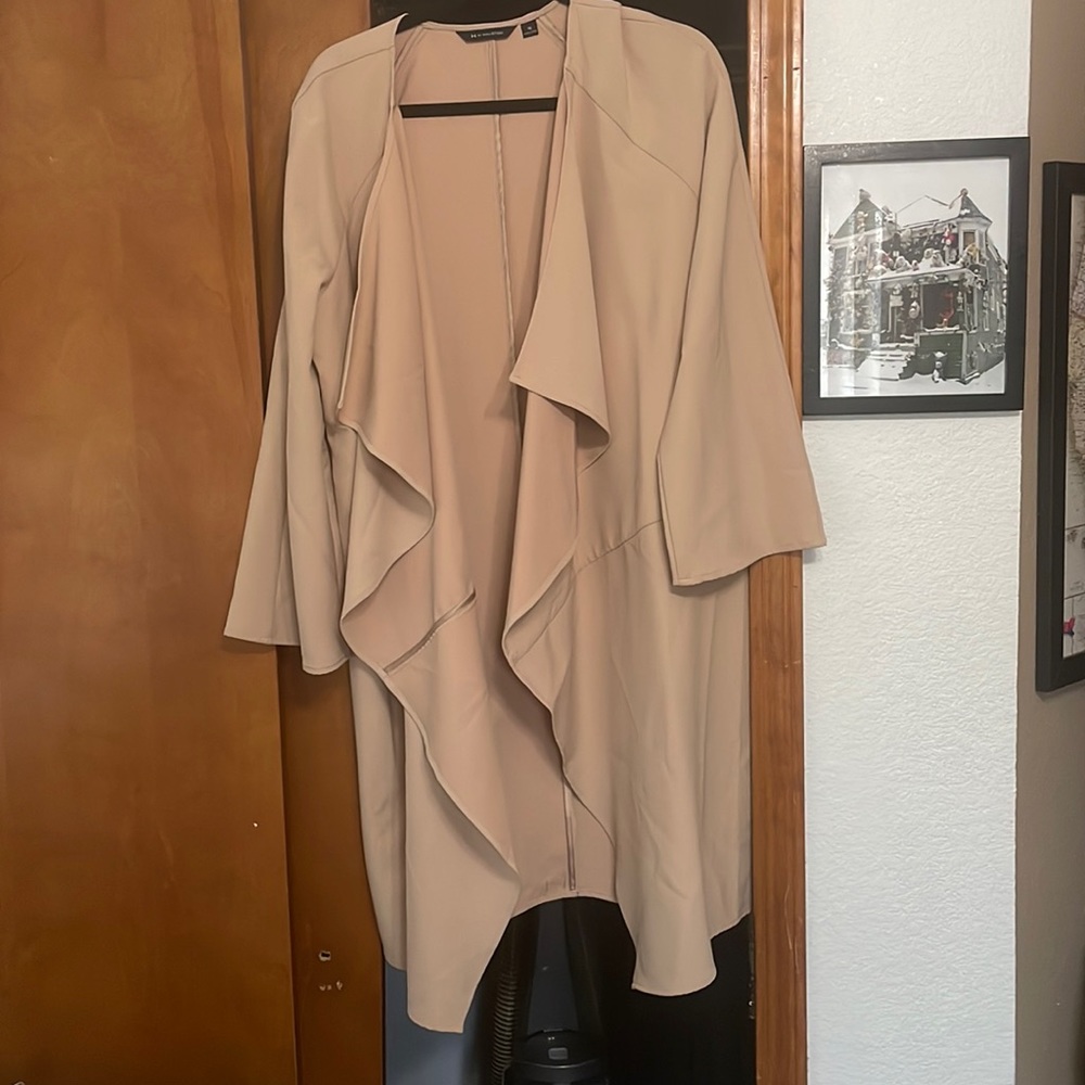 Jacket size 16